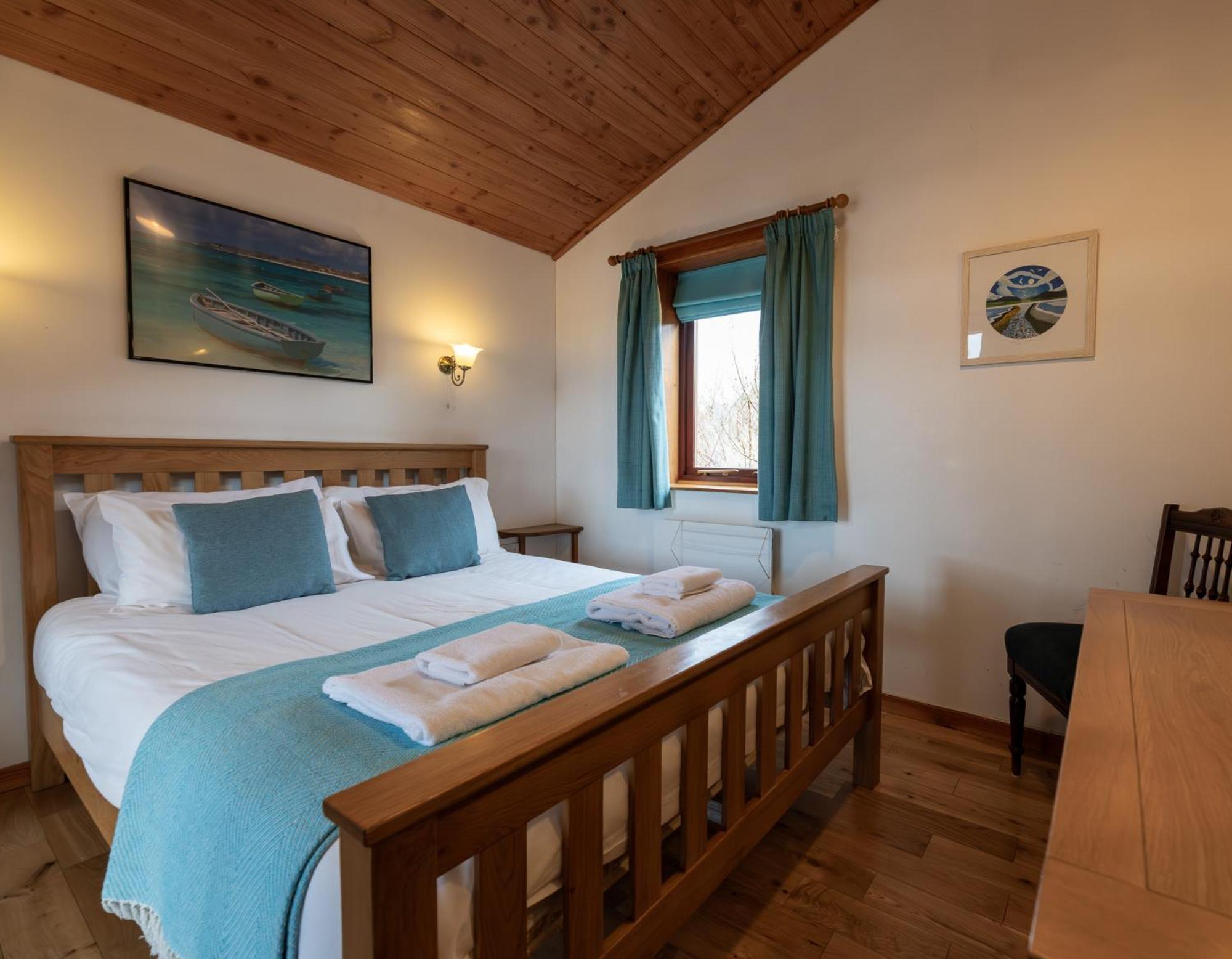 Loch Insh Chalets Ltd Kincraig Buitenkant foto