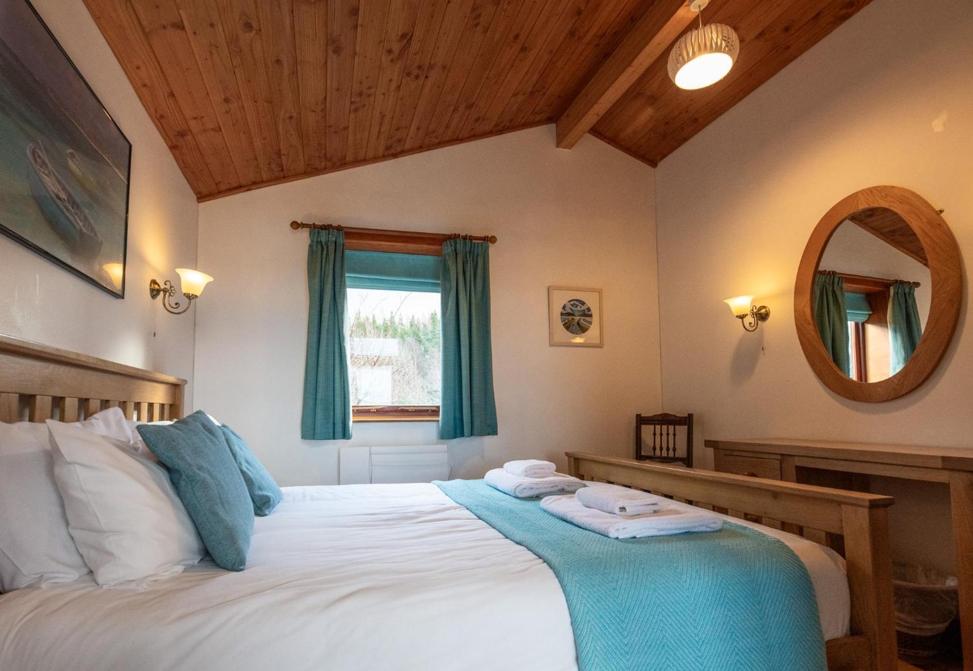Loch Insh Chalets Ltd Kincraig Buitenkant foto
